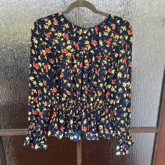 Victor Alfaro Floral Print Women's Top - size Large - Picture 6 of 9